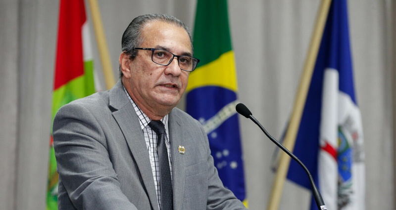 Malafaia, como Bolsonaro, cava tornozeleira ao atacar Moraes e STF