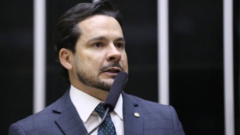 PEC 169 – Câmara pauta proposta do Capitão Alberto Neto que pode facilitar acúmulo de cargos para professores