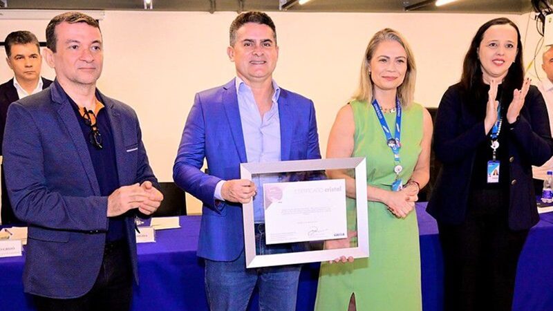 Prefeito David Almeida recebe ‘Selo Caixa Gestão Sustentável’ por boas práticas de governança e responsabilidade socioambiental da gestão municipal