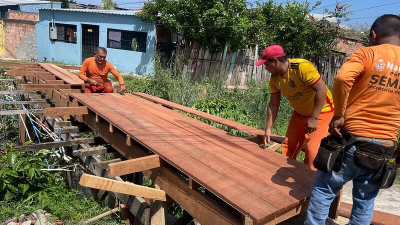 Prefeitura de Manaus constrói pontes nas ruas São Paulo e Rio Sol e transforma a rotina de moradores