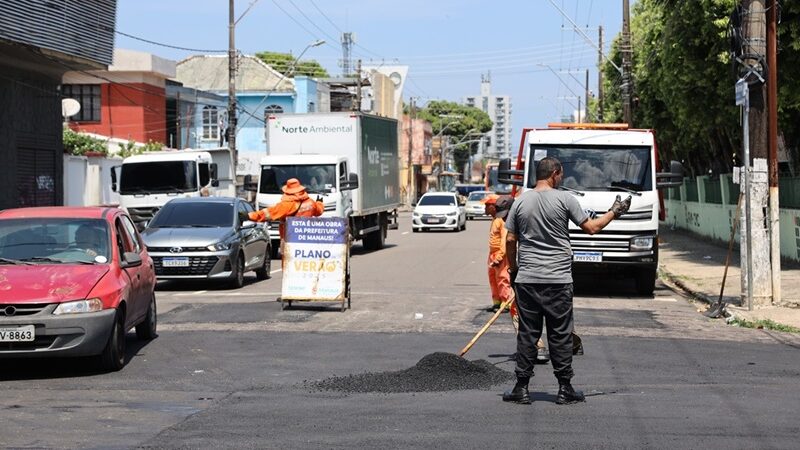 Prefeitura de Manaus realiza manutenção asfáltica da avenida 7 de Setembro