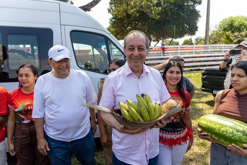 Omar Aziz e Eduardo Braga cumprem agenda intensa de obras e inaugurações que devem entrar para a história de Parintins