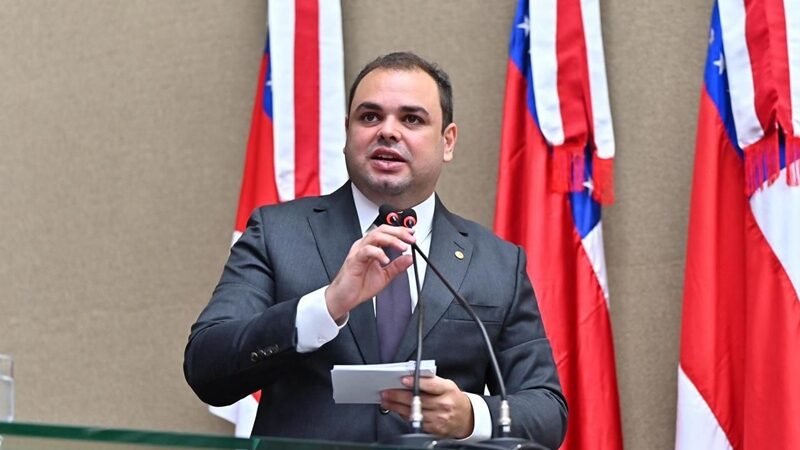 Presidente Roberto Cidade anuncia prorrogação das inscrições do concurso da Aleam até 16 de outubro