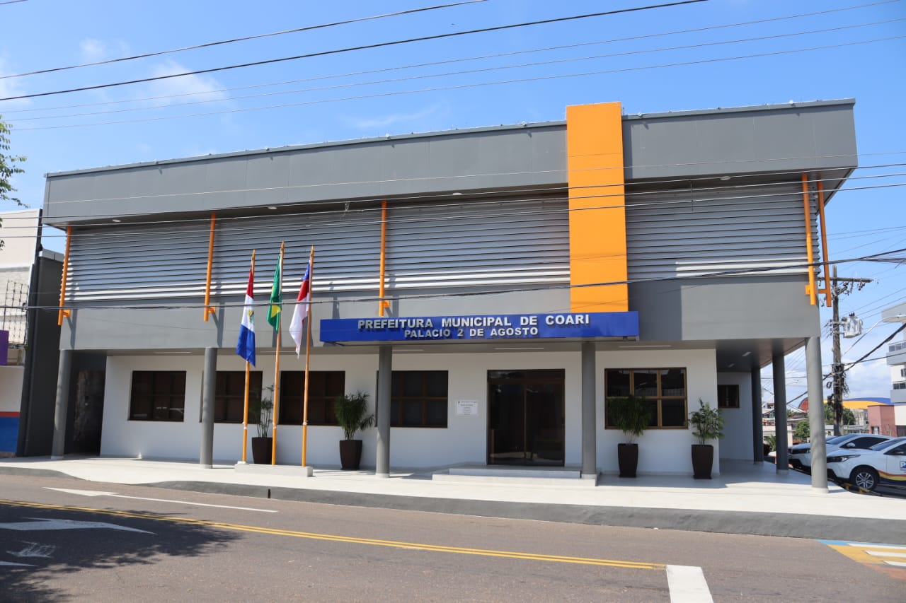 Justiça suspende bloqueios de R$ 3,2 milhões e garante continuidade dos serviços em Coari