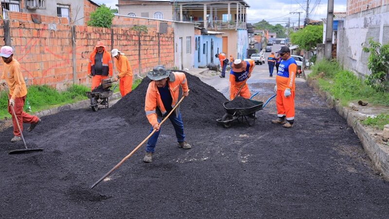 Prefeitura de Manaus intensifica serviços de infraestrutura no bairro Novo Aleixo 