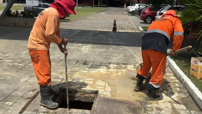 Prefeitura de Manaus realiza manutenção em galeria subterrânea de cerca de 300 metros na avenida Djalma Batista